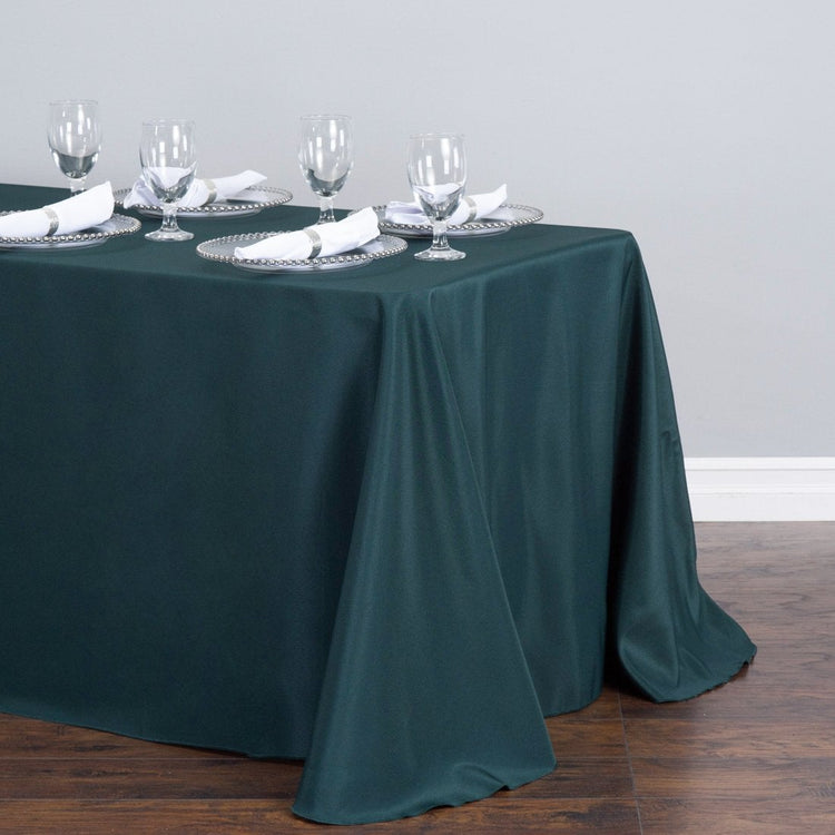 90 x 132 in. Rectangular Polyester Tablecloth Hunter Green